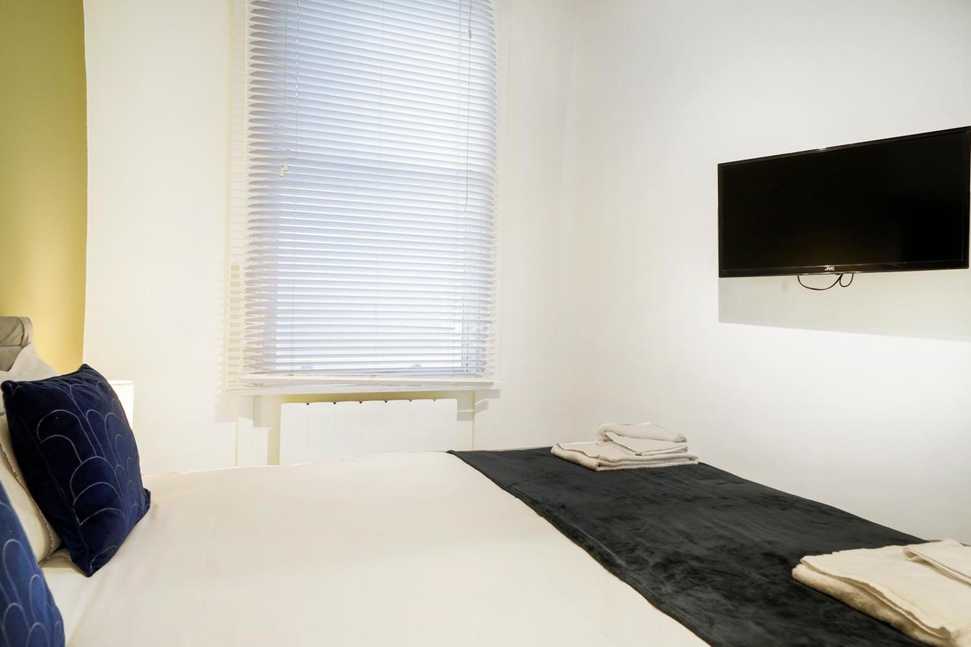 Apt 1, Soho Apartments 1St Floor By Indigo Flats Лондон Екстер'єр фото