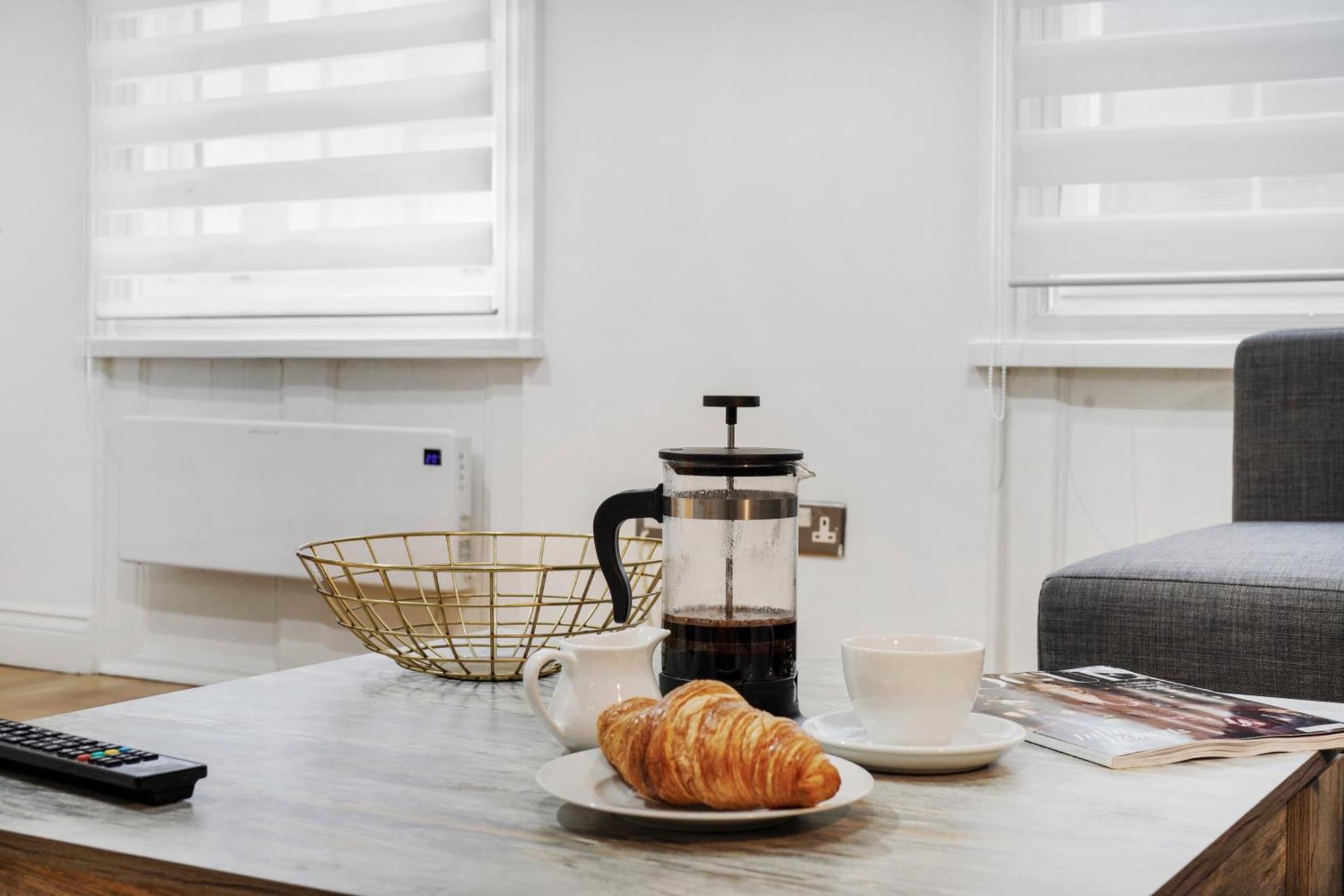 Apt 1, Soho Apartments 1St Floor By Indigo Flats Лондон Екстер'єр фото
